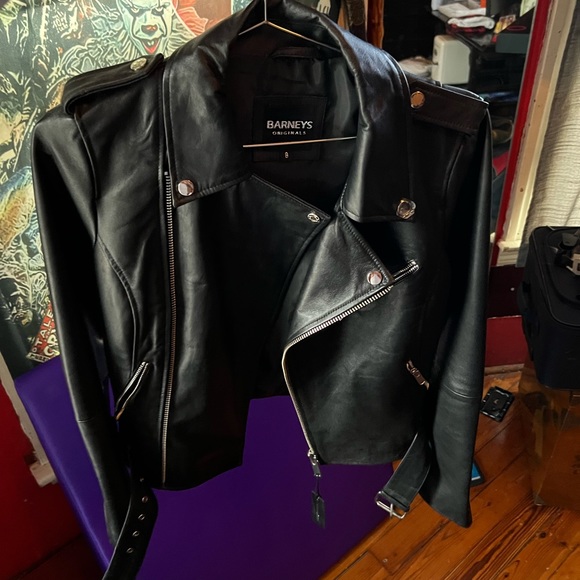 Sold - Picture 6 of 16